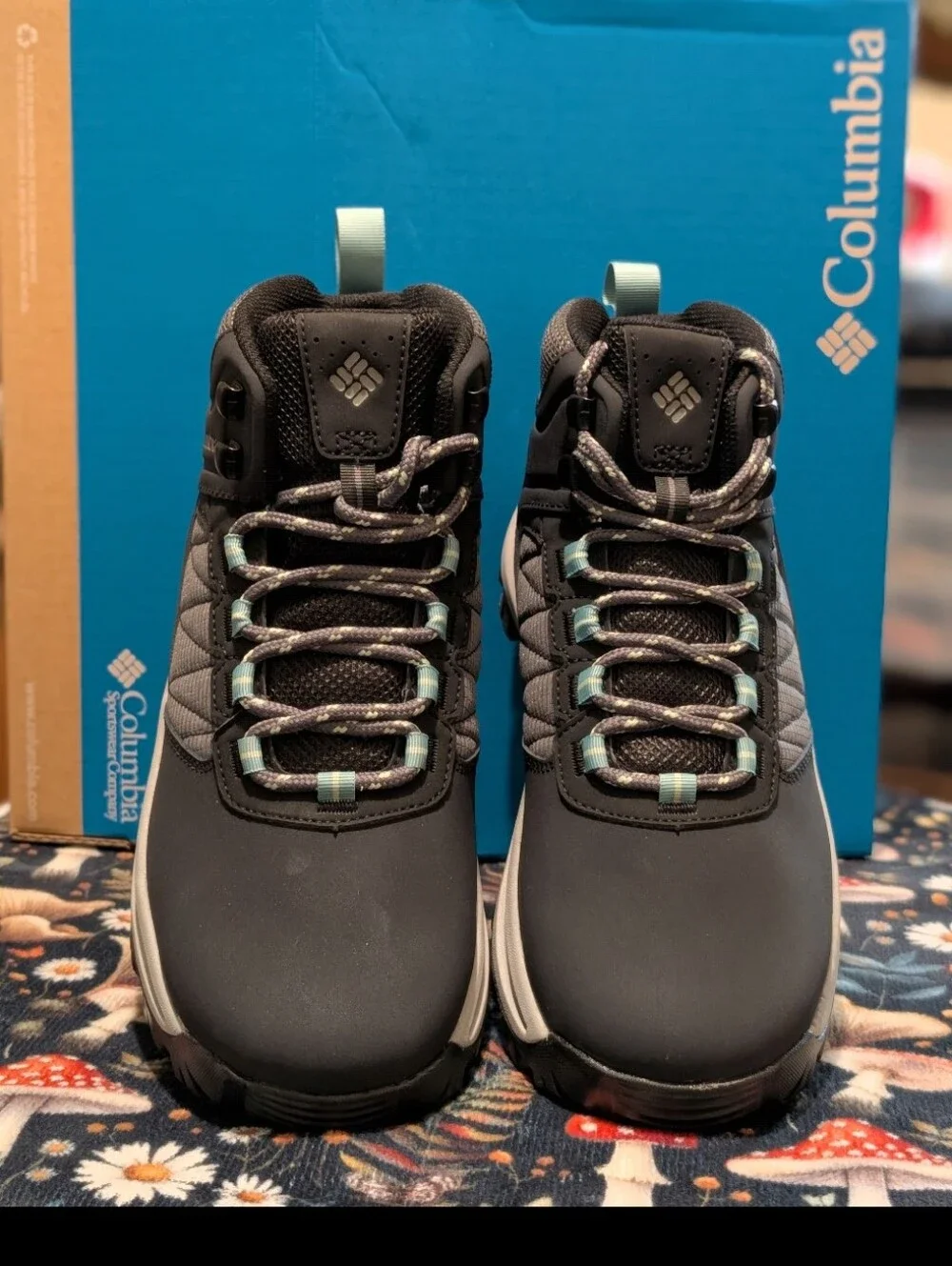 🆕 Women's SIZE 9 Columbia Transverse Waterproof Mid Top Hiking Boots